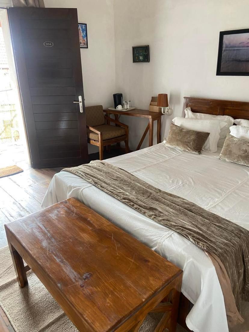 אנטננריבו M'Serenity Guest House מראה חיצוני תמונה